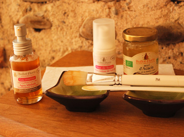 Masque au miel - soin de beaute bio et naturel