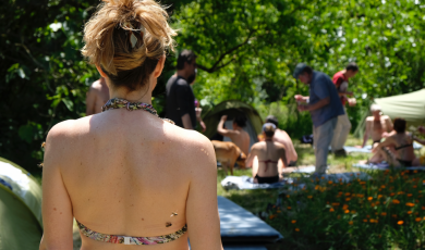 Prolongez l'été avec le rituel de l'Apicultrice