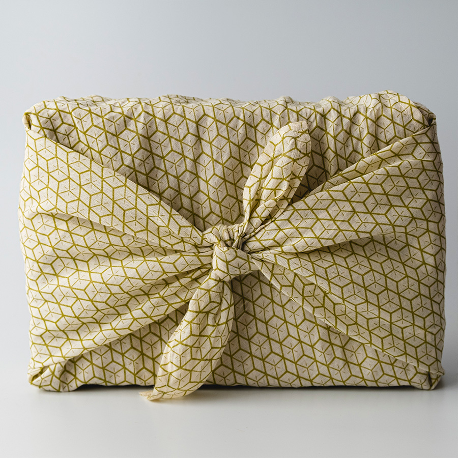 Le Furoshiki dynamisé : nouvel emballage écologique