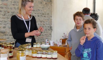 Nouveauté : Les abeilles veillent sur vos enfants